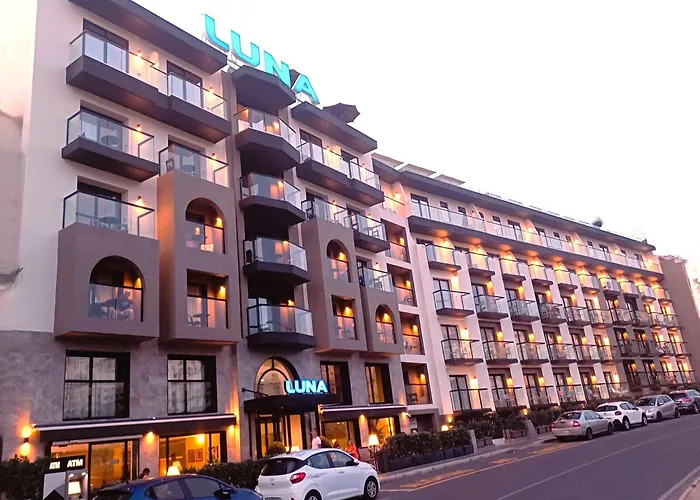 Luna Holiday Complex